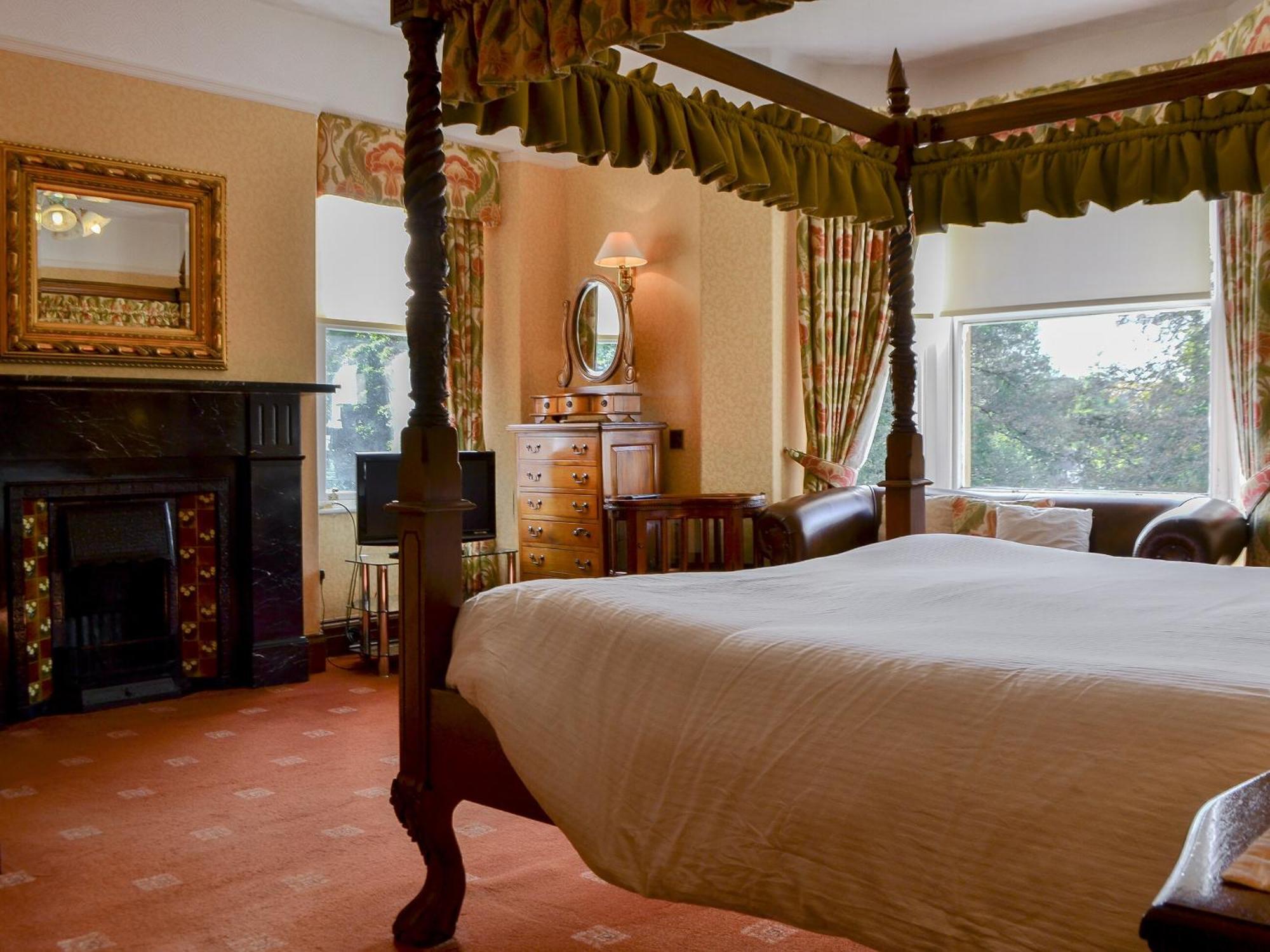 Newstead Holiday home